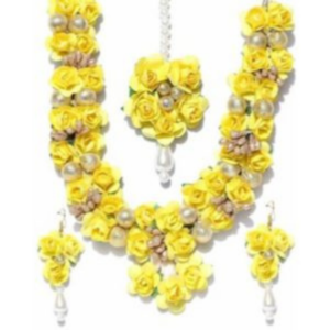 Yellow Flower Necklace Set for Haldi Ceremony